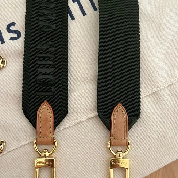 Louis Vuitton: Multi Pochette Accessoires (Monogram)✨ - Picture 16 of 16